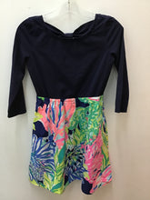 Load image into Gallery viewer, Size 8 Lilly Pulitizer Girls
