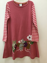 Load image into Gallery viewer, Size 6 mini Boden Girls
