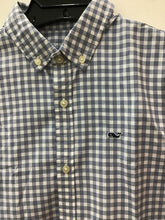 Load image into Gallery viewer, Size 12 Vineyard Vines Boys
