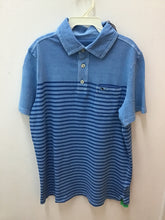 Load image into Gallery viewer, Size 10 Vineyard Vines Boys
