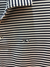 Load image into Gallery viewer, Size 18 Vineyard Vines Boys
