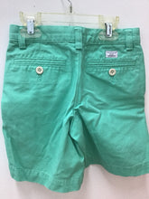 Load image into Gallery viewer, Size 4 Vineyard Vines Boys
