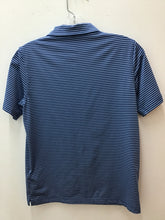 Load image into Gallery viewer, Size 12 Vineyard Vines Boys

