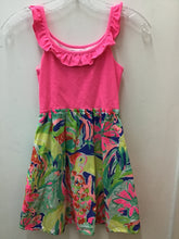 Load image into Gallery viewer, Size 8 Lilly Pulitizer Girls
