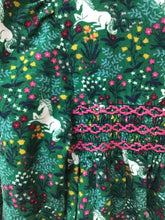 Load image into Gallery viewer, Size 7 mini Boden Girls
