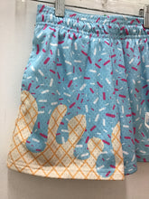 Load image into Gallery viewer, Size 8 B 101 Apparel Boys
