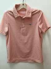 Load image into Gallery viewer, Size 8 Vineyard Vines Boys
