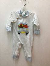 Load image into Gallery viewer, Size Newborn The smocked flamingo Boys
