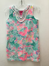 Load image into Gallery viewer, Size 4 Lilly Pulitizer Girls
