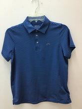 Load image into Gallery viewer, Size 12 Vineyard Vines Boys
