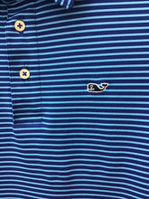 Load image into Gallery viewer, Size 12 Vineyard Vines Boys
