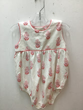 Load image into Gallery viewer, Size 2T The Beaufort Bonnet Company Girls
