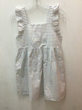 Load image into Gallery viewer, Size 10 Crewcuts Girls

