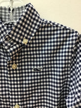 Load image into Gallery viewer, Size 2T Vineyard Vines Boys
