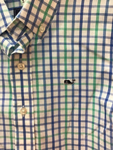 Load image into Gallery viewer, Size 7 Vineyard Vines Boys
