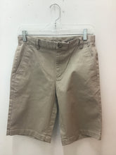 Load image into Gallery viewer, Size 18 Vineyard Vines Boys
