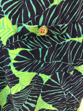 Load image into Gallery viewer, Size 6 Lilly Pulitizer Girls
