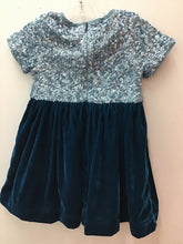 Load image into Gallery viewer, Size 4 mini Boden Girls
