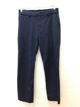 Load image into Gallery viewer, Size 14 Vineyard Vines Boys
