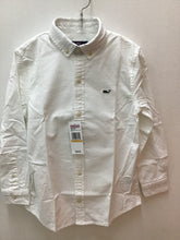 Load image into Gallery viewer, Size 7 Vineyard Vines Boys

