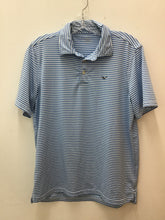 Load image into Gallery viewer, Size 18 Vineyard Vines Boys
