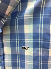 Load image into Gallery viewer, Size 12 Vineyard Vines Boys
