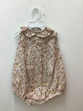 Load image into Gallery viewer, Size 6 Months lime green Girls

