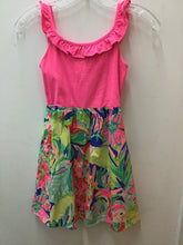 Load image into Gallery viewer, Size 8 Lilly Pulitizer Girls
