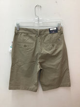 Load image into Gallery viewer, Size 16 Vineyard Vines Boys
