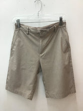 Load image into Gallery viewer, Size 16 Vineyard Vines Boys

