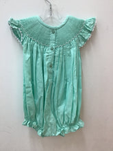 Load image into Gallery viewer, Size 24 Months Southern Smocked Company Girls
