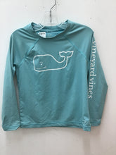 Load image into Gallery viewer, Size 5 Vineyard Vines Boys
