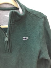 Load image into Gallery viewer, Size 6 Vineyard Vines Boys
