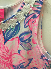 Load image into Gallery viewer, Size 8 Lilly Pulitizer Girls
