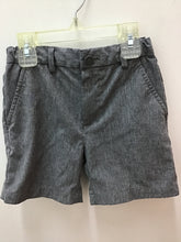 Load image into Gallery viewer, Size 5 Vineyard Vines Boys
